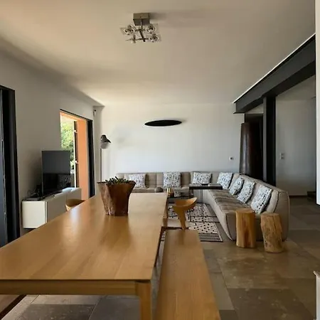 Read My Profile Host Before Request # Luxury Villa Sea View Apartamento *