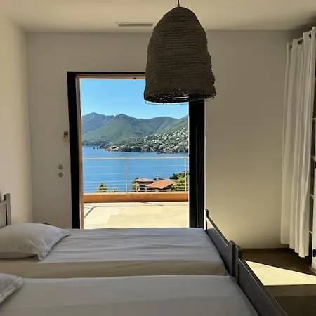 Read My Profile Host Before Request # Luxury Villa Sea View Apartamento